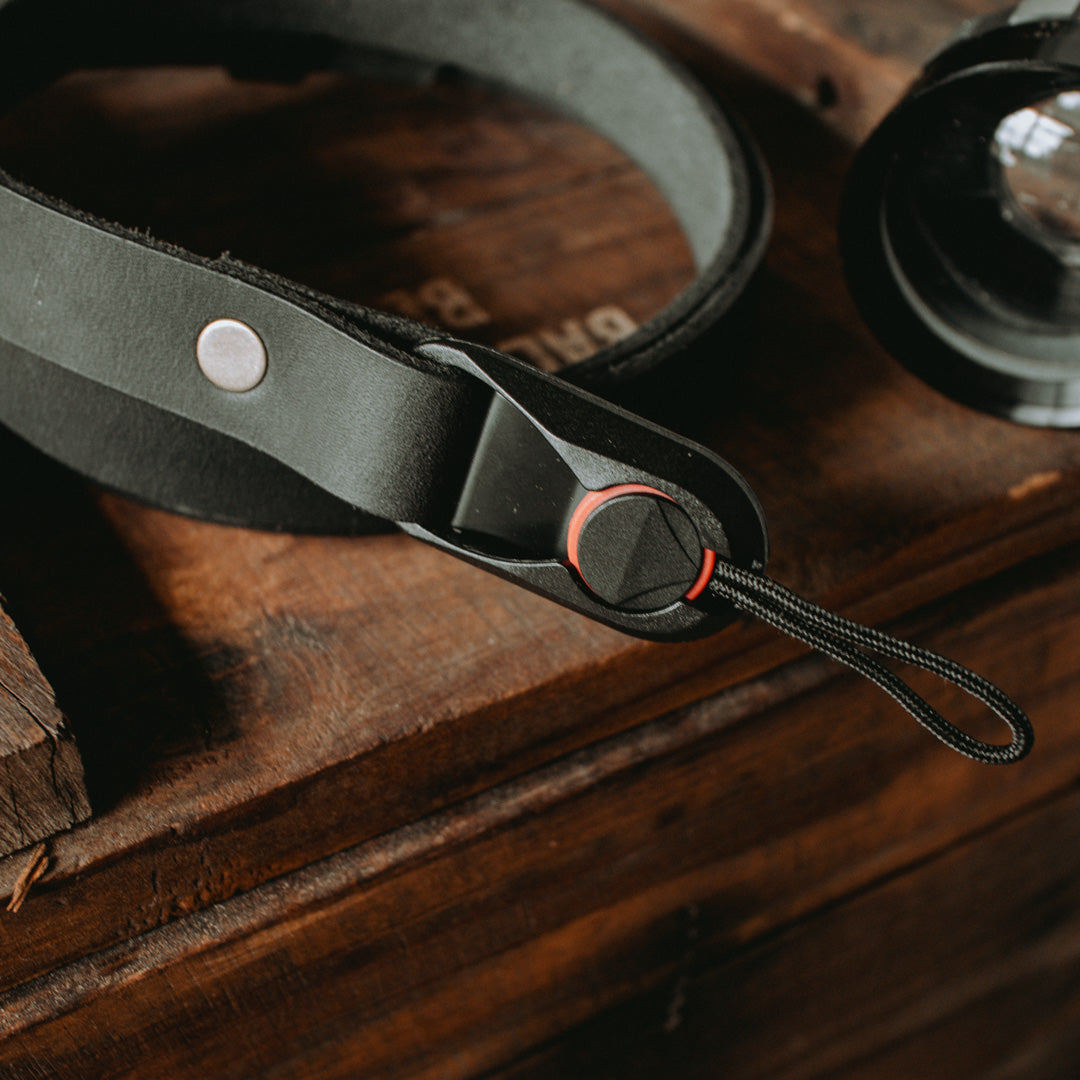 The Skinny Camera strap 2.0 - Coal